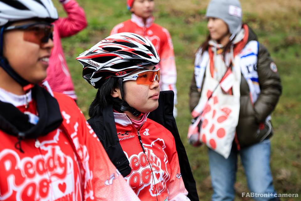伊藤 伊藤千紘選手 | スポーツ化粧品 AthleteX（アスリートエックス）